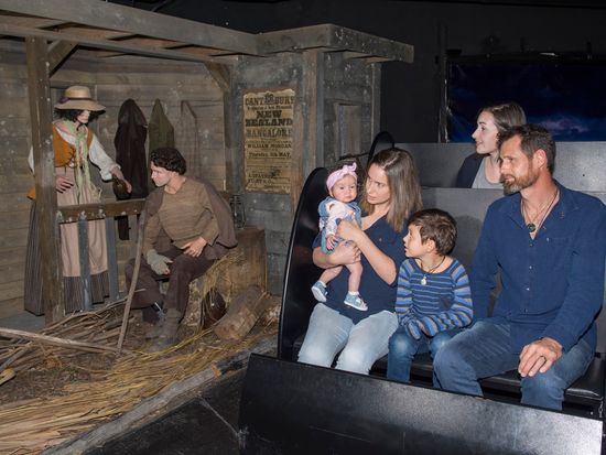 Time Tunnel settler scene