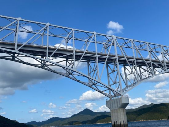 【貸切】五島列島縦断キリシタンクルーズ　若松瀬戸＋ハリノメンド＋キリシタン洞窟＋江上天主堂＋旧五輪教会堂 ＜3～10月／最大10名＞by GOTO真光クルーズ