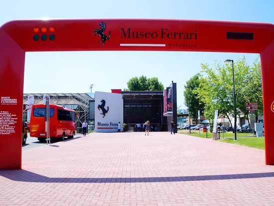 Italy_Maranello_Ferrari-Museum_pixta_35282936_M