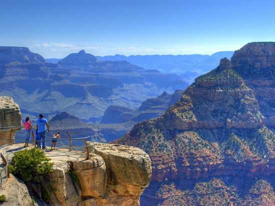 USA_Arizona_Grand Canyon_South Rim_shutterstock_4367971