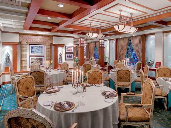 579271_646135238742768_517218671_n