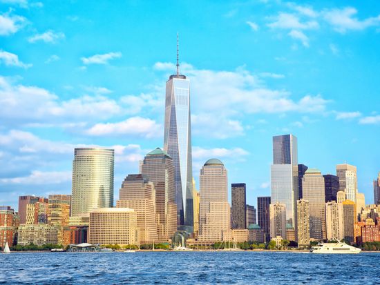 USA_New York_One World Trade Center_Lower Manhattan_skyscraper_shutterstock_302546159