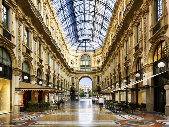 Galleria_Vittorio_Emanuele_shutterstock_353852582