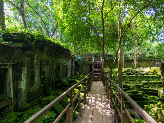 ベンメリア遺跡半日観光ツアー　午後出発なら穴場スポットでの夕日鑑賞も楽しめる！＜貸切プランあり／午前または午後／日本語ガイド＞