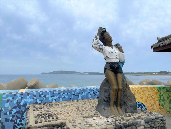 済州市内 貸切チャーターツアー ＜最大定員13名／6～9時間／日本語ガイド＞ ※車1台あたり料金