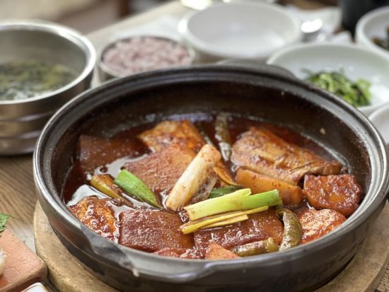 済州市内 貸切チャーターツアー ＜最大定員13名／6～9時間／日本語ガイド＞ ※車1台あたり料金