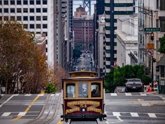 サンフランシスコ貸切観光ツアー　市内観光や企業視察にもおすすめ　ご希望のスポットを自由に選べる ＜3～6時間／1～6名／英語ドライバー＞