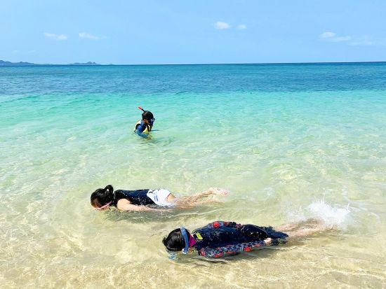 マリンジェット・和船チャーターツアー 完全貸切！シュノーケリング＋GoProレンタル付＜半日 or 全日／1～8名／2歳～参加OK／送迎あり／石垣島＞