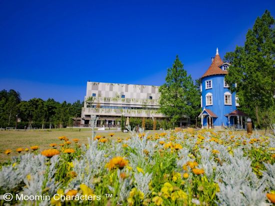 日帰りバスツアー ムーミンバレーパーク＆トーベ・ヤンソンあけぼの子どもの森公園＆小江戸川越散策 ＜2～5月の該当日／1日／横浜駅発＞