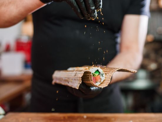 レストラン予約手配サービス　サンセイ・シーフードレストラン＆スシバー（ワイキキ店）（SANSEI Wikiki）