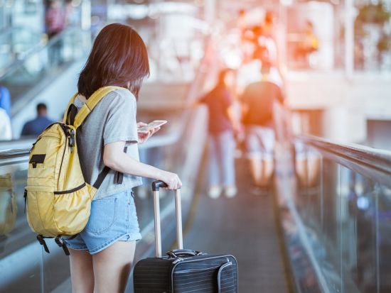 【空港送迎】ポルト空港（フランシスコ・サ・カルネイロ空港）⇔ ポルト市内またはガイア市内ホテル ＜1～6名／貸切／英語ドライバー＞