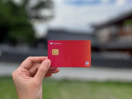 プリペイドカード「WOWPASS」事前購入サービス　外国人旅行者向け交通＆決済＆両替オールインワンプリペイドカード
