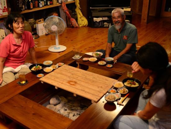 民泊体験 おじーとおばーのお家で沖縄料理を食べながら沖縄の心に触れよう！一生忘れられない思い出を＜1泊2日／東村＞