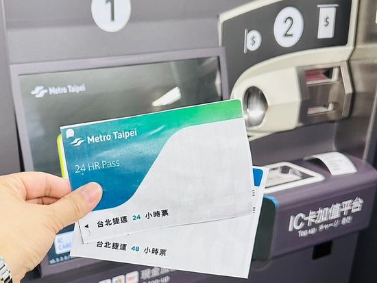 LINE_ALBUM_悠遊カード_240507_6