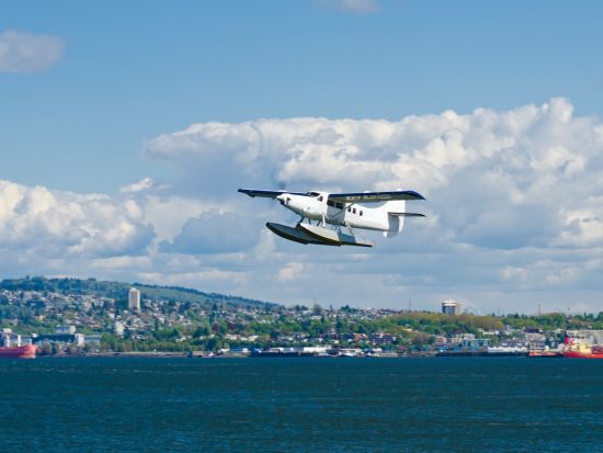 水上飛行機に搭乗 ブッチャートガーデン＆ビクトリア 1日観光ツアー　アフタヌーンティー付き ＜4～10月／バンクーバー発＞