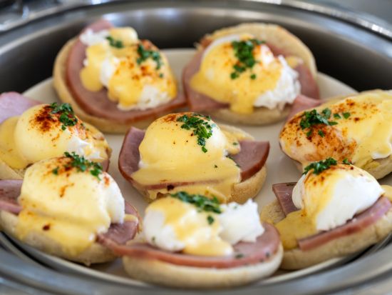 ザ・ベランダ（The Veranda）　ホテル朝食ミールクーポン　クーポン引き換え後、お好きな日時でご利用可能！＜モアナサーフライダー・ウェスティン内＞