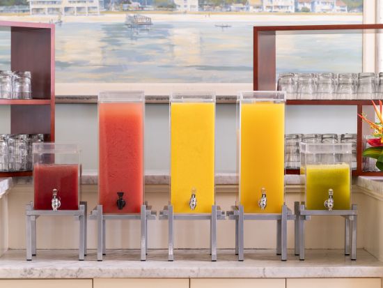 ザ・ベランダ（The Veranda）　ホテル朝食ミールクーポン　クーポン引き換え後、お好きな日時でご利用可能！＜モアナサーフライダー・ウェスティン内＞