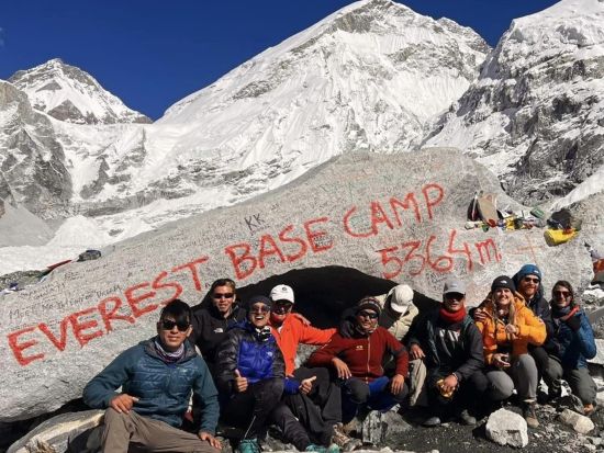 【6泊7日】エベレスト・ベースキャンプ・トレッキングツアー　ヘリコプター遊覧付き ＜朝食付き／英語または日本語ガイド／トリブバン国際空港発着＞