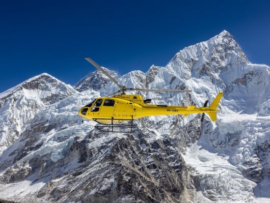 【6泊7日】エベレスト・ベースキャンプ・トレッキングツアー　ヘリコプター遊覧付き ＜朝食付き／英語または日本語ガイド／トリブバン国際空港発着＞