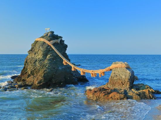 伊勢神宮バスツアー 二見興玉神社（夫婦岩）巡り 伊勢シーパラダイス入場券付・昼食付プランあり＜JR新大阪駅発＞