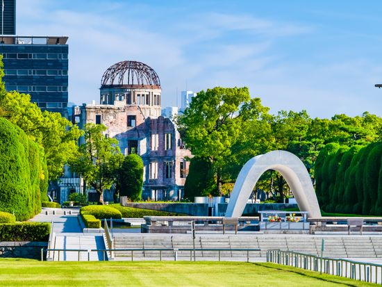 pixta_89241185_広島平和記念公園