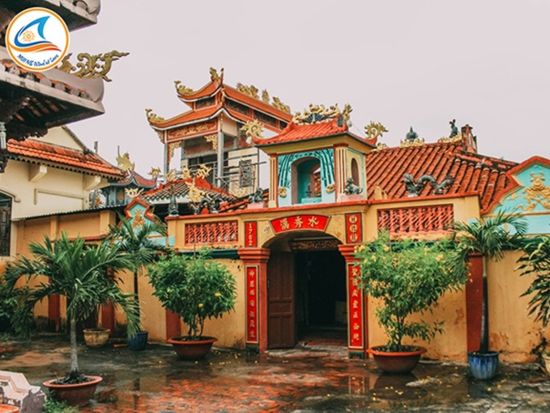 ビーチリゾート ファンティエット（ムイネー）日帰りツアー　白い砂丘を訪れる ＜昼食＆夕食付き／日本語ガイド／高速道路利用／ホーチミン発／貸切プランあり＞