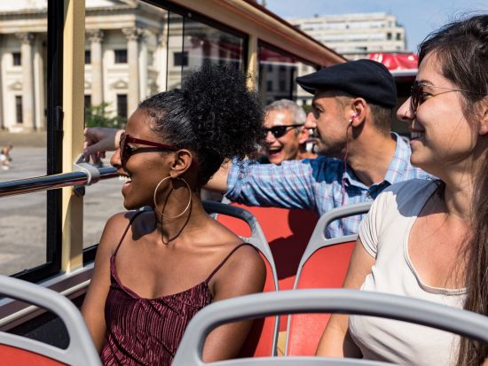 古都トレド 2階建てオープントップバスツアー　歴史的な名所をめぐる ＜セゴビア訪問付きプランあり／英語ガイド／マドリード発＞