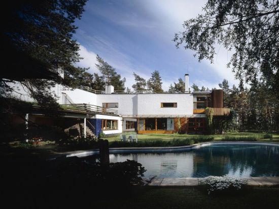 マイレア邸訪問 1日ツアー　アルヴァ・アアルトの代表的モダン建築＜日本語ガイド付きプランあり／ヘルシンキ発＞