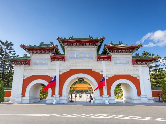 桃園空港発 貸切チャーターツアー　空港から直接台北観光へ！ ＜貸切／日本語ガイド＞ ※車1台あたり料金