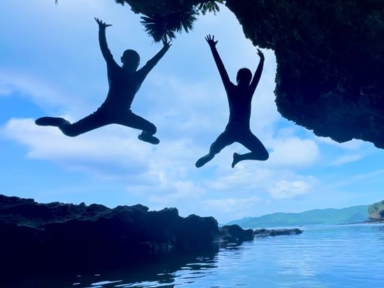 幻の島上陸＆ウミガメシュノーケリング  ドローン空撮無料＋写真＆動画プレゼント 送迎付きで気軽に参加OK◎＜約5時間／一人参加可／石垣島＞