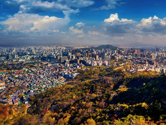 Korea_Seoul_Seoul Tower_pixta_93765845