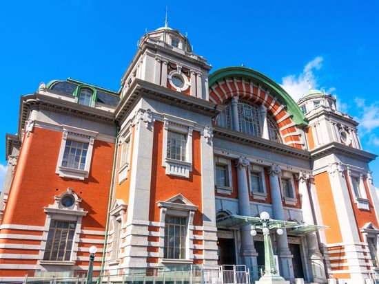 CITY CENTRAL PUBLIC HALL_pixta_47388317_XL