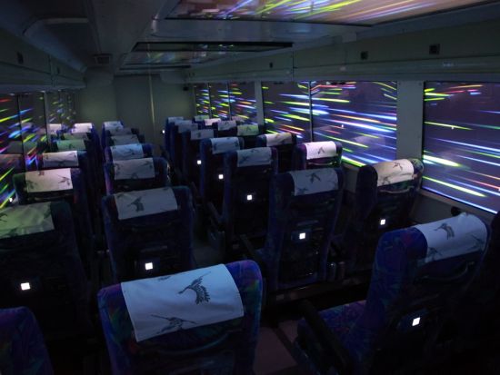 JR福井駅⇔恐竜博物館 新感覚XRバス WOW RIDE いこっさ！福井号 臨場感あふれる仮想空間体験バス＜～2026年3月まで＞