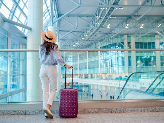 Generic_Airport_transfer_shutterstock_1212203743