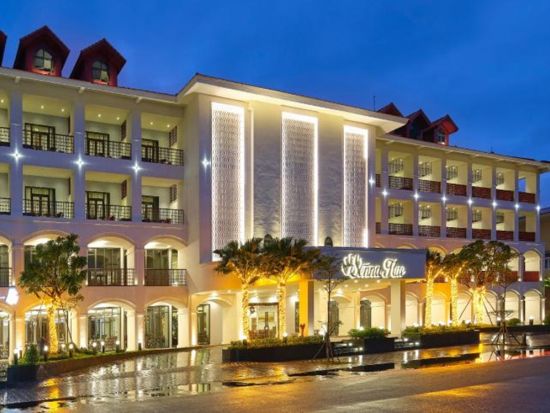 鉄道で行く！世界遺産フエ観光1泊2日ツアー 王宮＋カイディン帝廟＋ティエンムー寺＜ダナンorホイアン発／5つ星ホテルに宿泊／日本語ガイド／食事付き＞