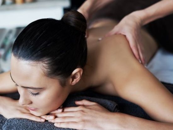 ロミロミマッサージ by スパ・カ・ライ　5つ星ホテルのスパで贅沢なひとときを＜カ・ライ・ワイキキ・ビーチ LXR ホテルズ＆リゾーツ内＞