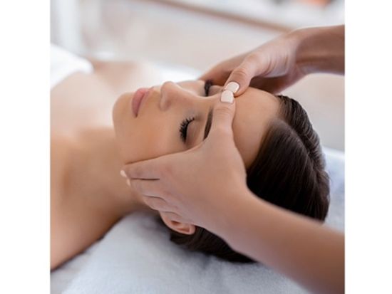 ロミロミマッサージ by スパ・カ・ライ　5つ星ホテルのスパで贅沢なひとときを＜カ・ライ・ワイキキ・ビーチ LXR ホテルズ＆リゾーツ内＞