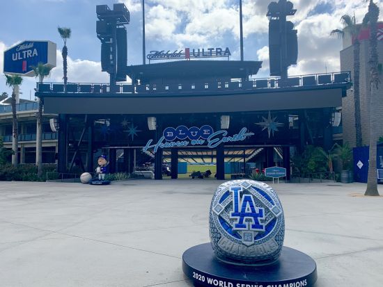 【JTB限定】アーリーエントリー付き！ロサンゼルス ドジャース戦観戦ツアー　観戦チケット＆往復送迎＜2026年3～9月／日本語ガイド＞by JTB マイバス