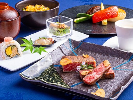 THE KOBE CRUISE コンチェルト ランチクルーズ｜鉄板焼きコース 事前予約＜神戸市＞