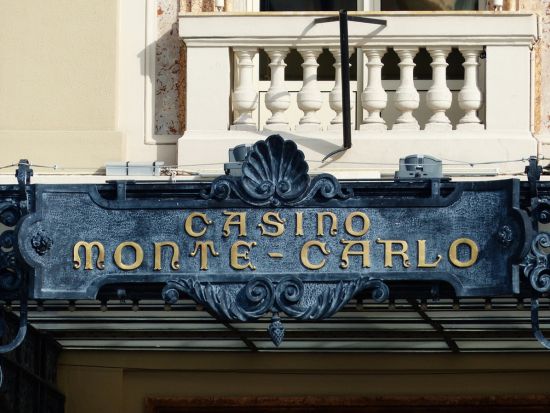 モナコ＆ニース1日観光ツアー ミラノから豪華ツアーバスで行く小旅行！各都市では嬉しい自由行動＜英語／ミラノ発＞