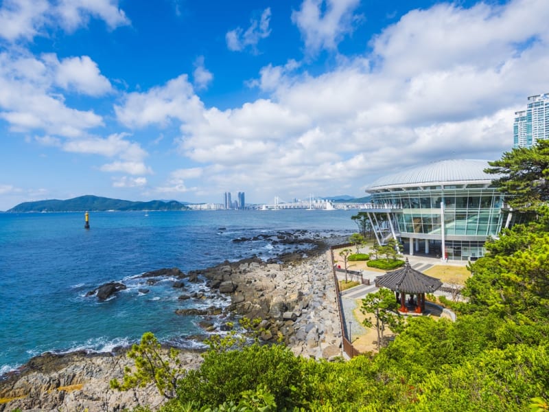 Korea_Busan_Haeundae_shutterstock_704346358