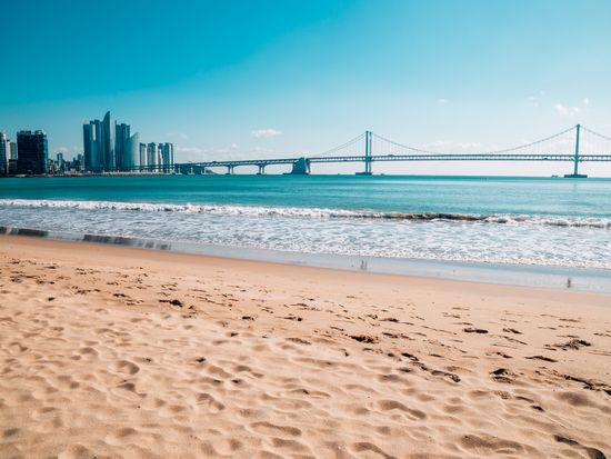 Busan_広安大橋_pixta_63928505_M