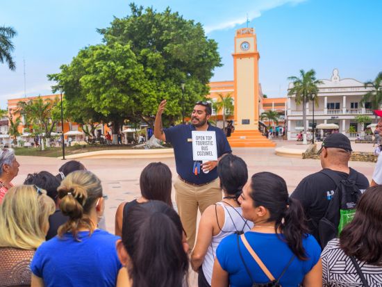 コスメル島半日観光ツアー！マヤ文明の世界観に触れるショー鑑賞やテイスティング、ビーチ訪問付きで盛り沢山＜コスメル島発／英語ガイド＞