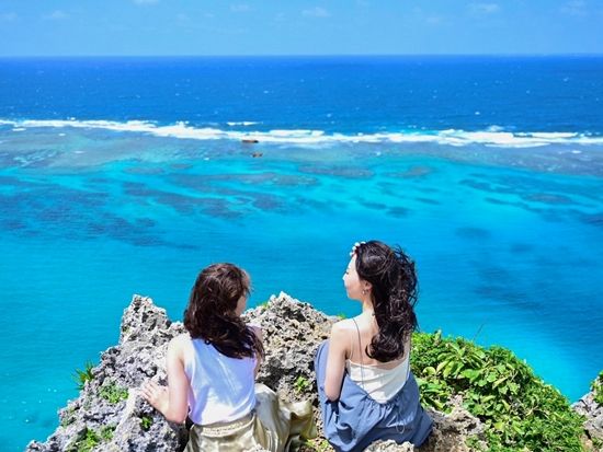 フォトツアー 宮古島の絶景とともに特別な1枚を撮影 人気のドローン撮影付き 写真枚数制限なし 選べる1時間・2時間プラン＜宮古島＞