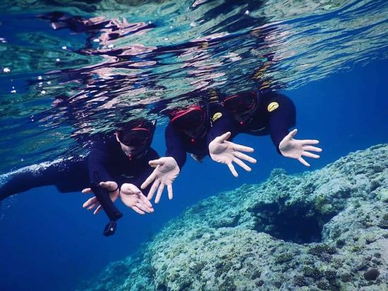 青の洞窟シュノーケル 選べるマリンスポーツ3時間遊び放題プラン 石垣島の美しい海を満喫＜送迎あり／石垣島＞