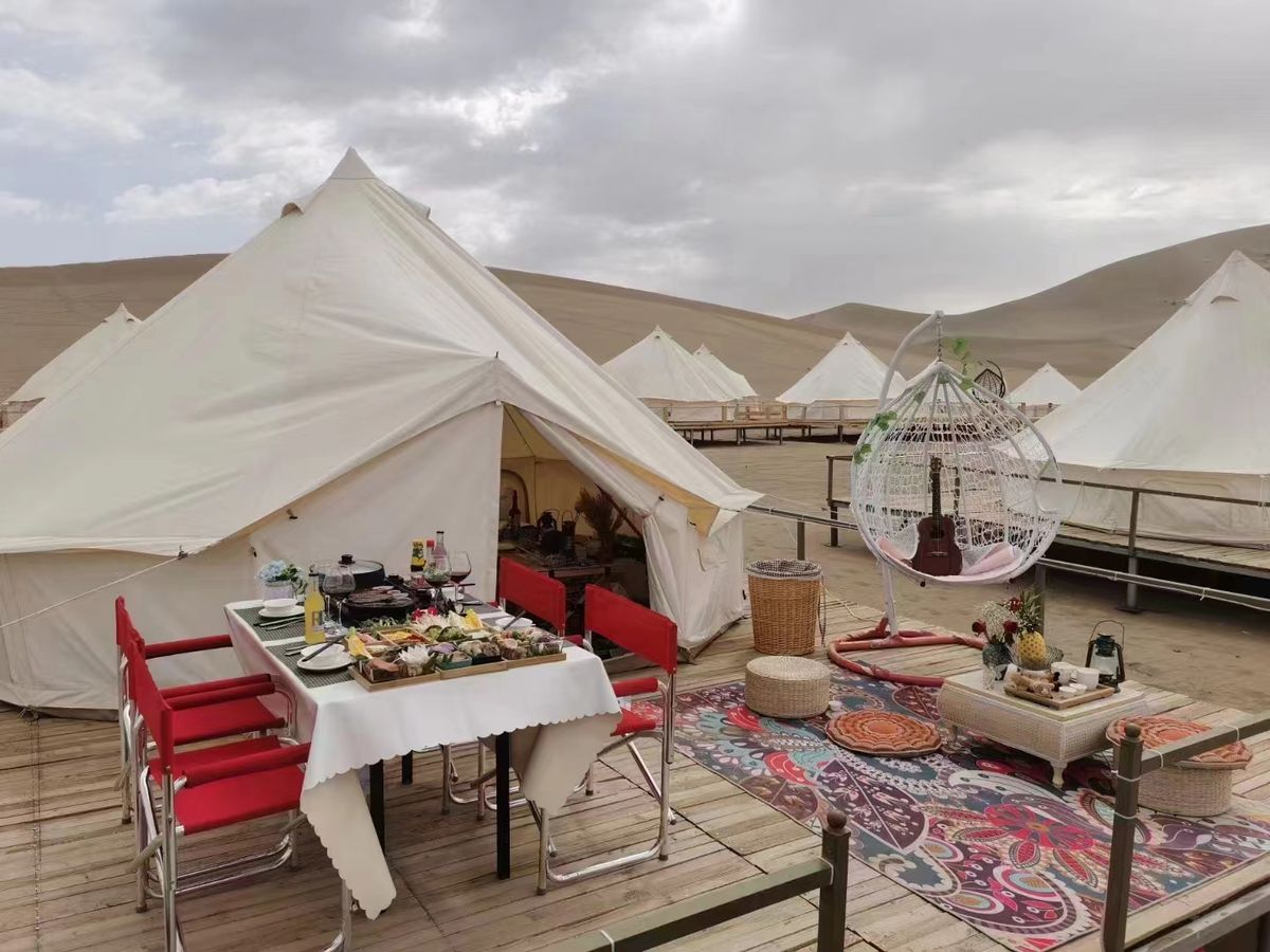 中国雲南省の伝統的な風景 置物 3点セット 麗江：灰色橋の街、雲南省 - 中国 -