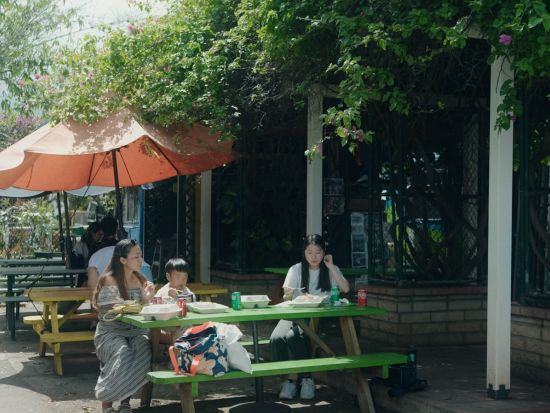 ハワイ　島内観光＋カジュアルフォトツアー　プロのカメラマンによる撮影付きプラン＜3～8時間／2～10名／日本語／貸切チャーター＞