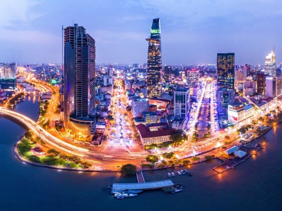 ロンヴァン水上人形劇 鑑賞チケット事前予約　1000年に渡って伝わる伝統文化を満喫！＜チケットのみ／現地集合＆解散＞