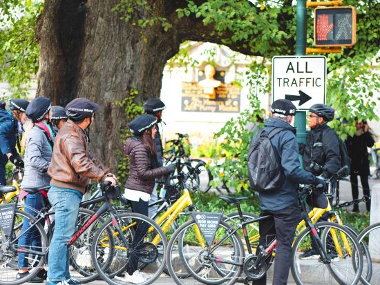 サイクリングで巡る　セントラルパーク観光ツアー ＜英語ガイド＞by Unlimited Biking