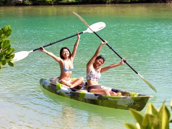 宮古島 青の洞窟シュノーケリング＆探検＋シーマングローブSUP/カヌー宮古島の新定番1日ツアー！神秘的な「サファイアケーブ」で思い出づくり＜約6時間／伊良部島＞